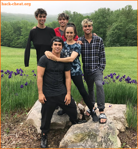 Dobre Brothers Wallpapers HD 2020 screenshot