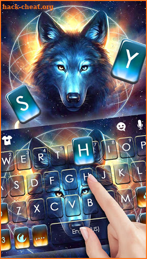 Dreamcatcher Night Wolf Keyboard Theme screenshot