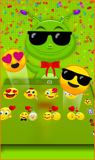 Genial Cute Cartoon Alien Keyboard Theme screenshot