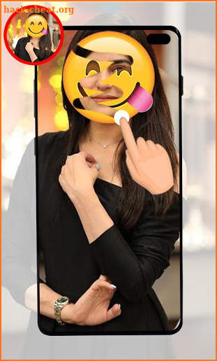 Girls Face Emoji Remover – Face Body scanner Prank screenshot