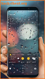 Locker with real-time weather screenshot