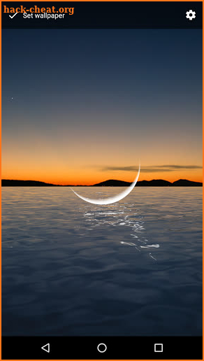 Moon Over Water Live Wallpaper screenshot