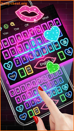 Neon Color Heart keyboard screenshot