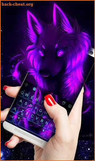 Neon Purple Wolf Keyboard Theme screenshot