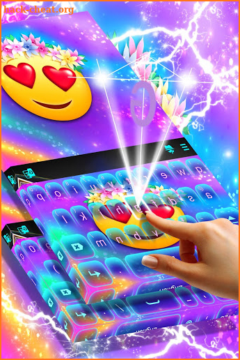 Rainbow Love Emoji Keyboard screenshot