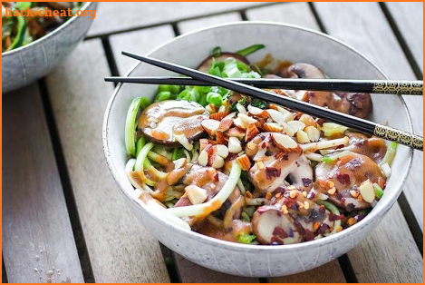 Sesame Almond Zoodle Bowl screenshot