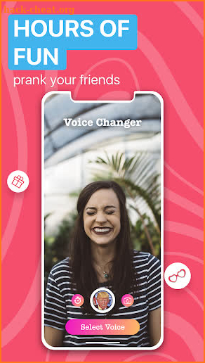 Voicer - Celebrity Voice Changer Prank Meme Videos screenshot